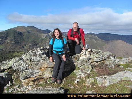 Ruta Tromeu y Braña Rebellón: Cima de la Peña Tromeu