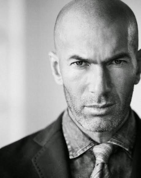 La línea masculina de MANGO ha desvelado la imagen para la temporada Primavera/Verano 2015 que esta vez será Zinedine Zidane.