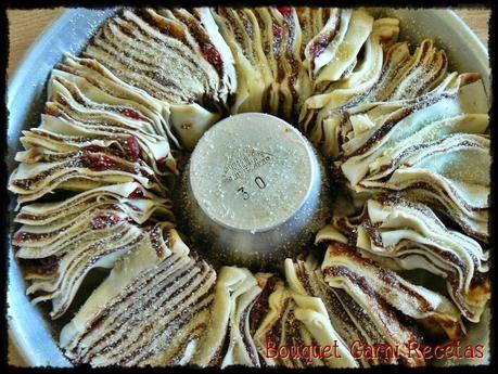 Rosca de Reyes diferente ¡Feliz 2015 para todos! Rosca de Reyes diferente ¡Feliz 2015 para todos!