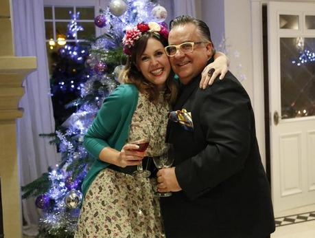 Corona de flores para una fiesta de Navidad