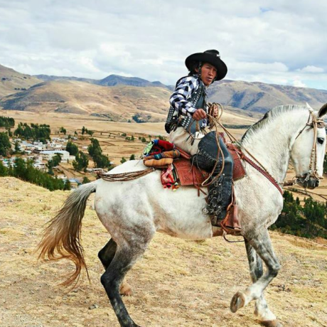 Bravo Qorilazo domando a su caballo. Foto: Yo Chumbivilcas