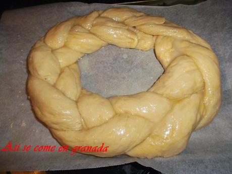 Roscón trenzado