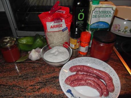 ARROZ CON SALCHICHAS