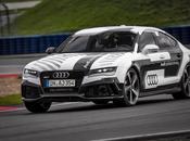 Audi prueba modelo conductor bordo