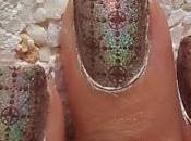 Desafío "Three Nail Challenge": Ultra-moderno