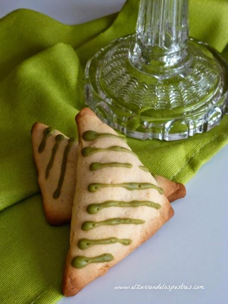 Galletas con Mazapán y glasa de Té Matcha