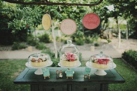 Bastidores para la decoración de tu boda Mesa de tartas