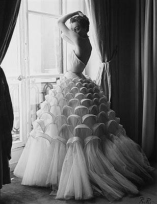 JEAN PATCHETT - A young American Goddess of Paris Couture