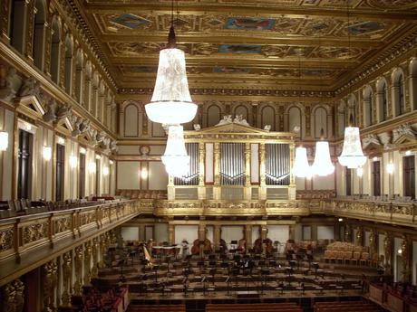 RePrêtre para celebrar el 2010