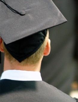 REFLEXIÓN SOBRE LAS AYUDAS A LOS MÁSTERES