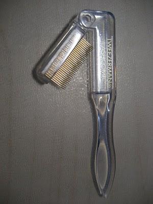 TWEEZERMAN - Peine pestañas