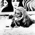 Date una vuelta por las mesas mientras escuchas a Shirley Bassey catherine-deneuve.jpg