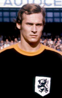 Van Beveren: El lado oscuro de la naranja mecánica