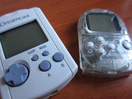 VMU Vs. PocketStation