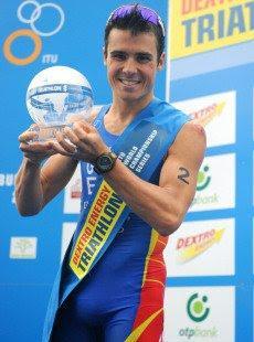 Javier Gómez Noya, un campeón mundial de triatlon con válvulas de acero