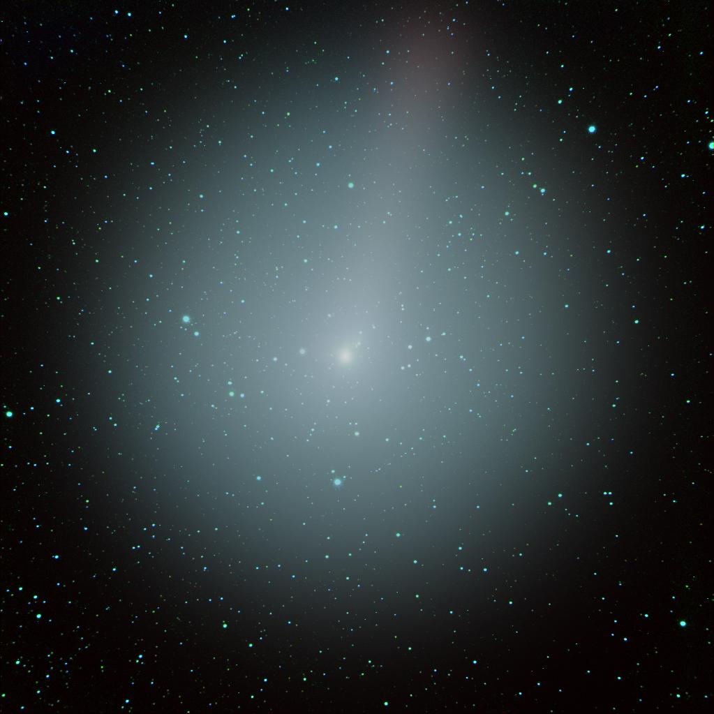 Una nave de la NASA se acerca rápidamente al cometa Hartley 2