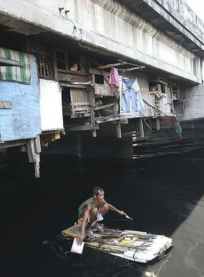 Vivir bajo un puente