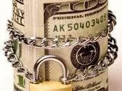 dólar subió contra principales rivales