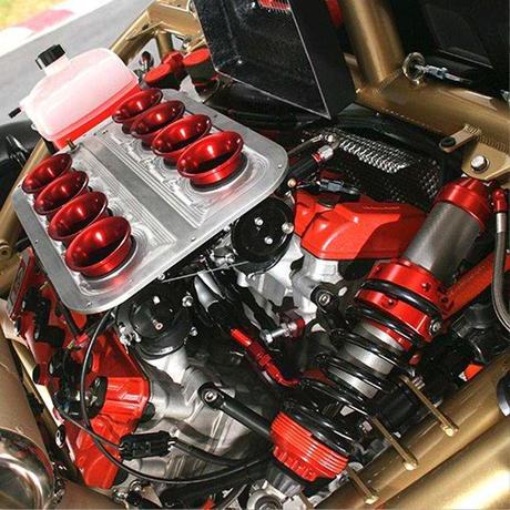 Ariel Atom V8 - Yipi Kai Yei