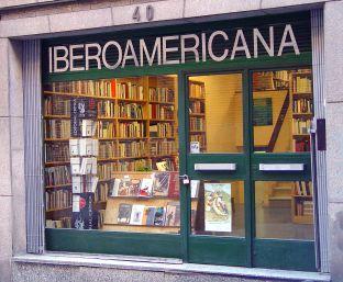 Encuentro en la librería Iberoamericana con Raúl Zurita