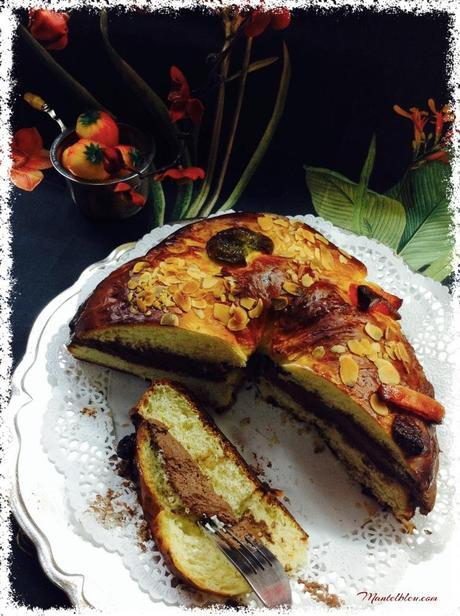 Roscón de Reyes relleno de trufa y nata Roscón de Reyes relleno de trufa y nata