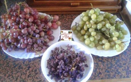 GELATINA DE TRES CLASES DE UVAS