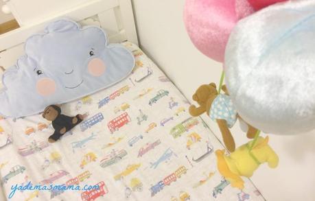 De la cuna a la cama (y seguimos usando un proyector de estrellas) cama