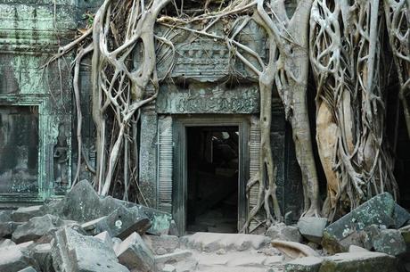 The famous empty doorway of Ta Prohm