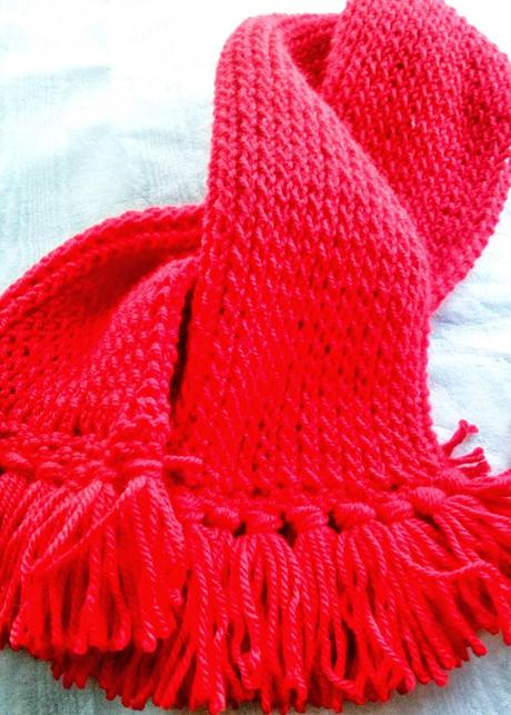 Labores de Punto y Algo Más.