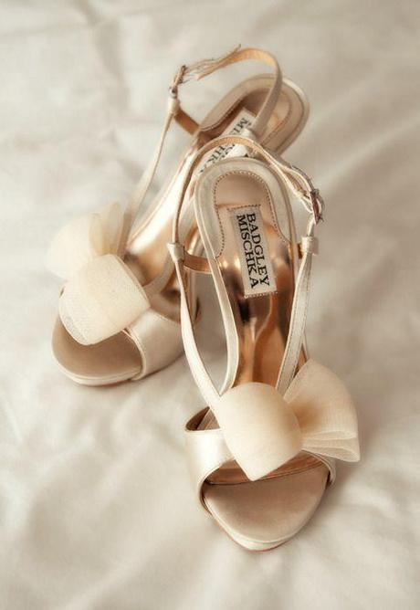 Zapatos de novia con lazo