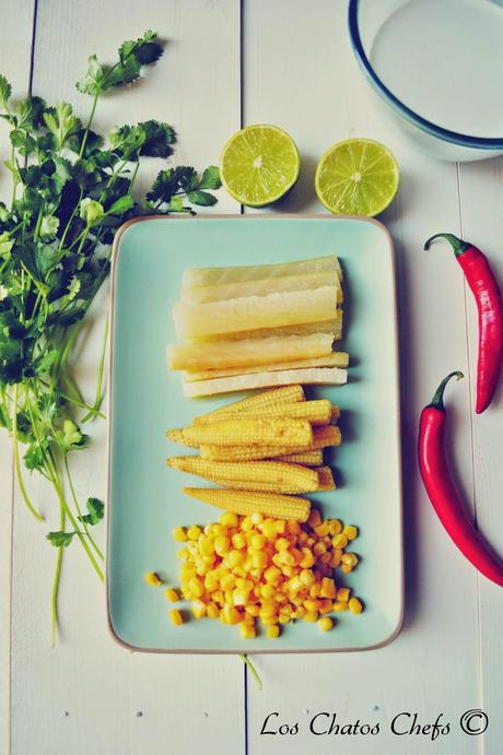 Sopa de pescado asiatica