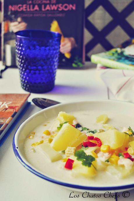 Sopa de pescado asiatica