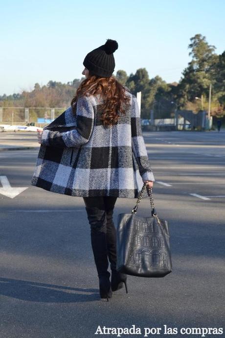 PLAID COAT