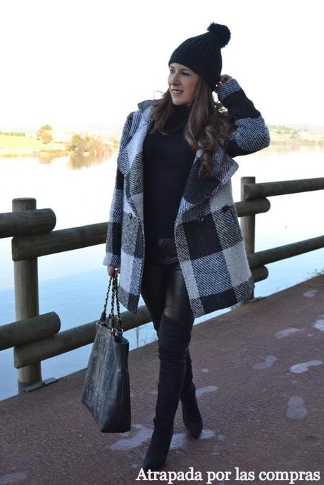 PLAID COAT