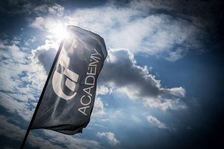 GT Academy bandera