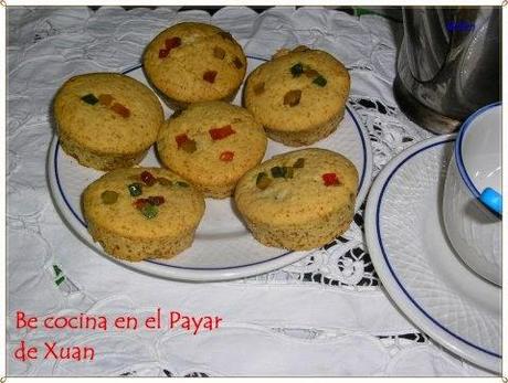 Bizcochitos con frutas confitadas