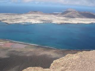 Destinos en las Islas Canarias: La Graciosa, junto a Lanzarote