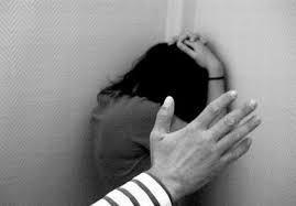 Una Web italiana muestra la reacción de varios niños a la violencia de género.