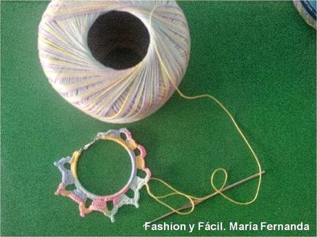 Customiza unas argollas con crochet. Zarcillos o pendientes tejidos a ganchillo (Customized earrings with crochet)