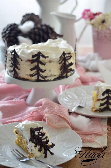 Tarta navidena de panettone cortada