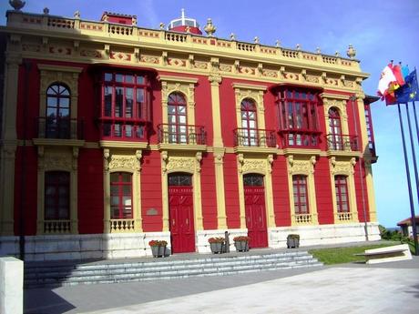Casa Genarín, sede del Ayuntamiento de Carreño