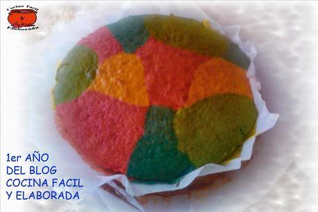 BIZCOCHO DE NARANJA MULTICOLOR, RELLENO DE SALSA DE CARAMELO (1er AÑO DEL BLOG) BIZCOCHO DE NARANJA MULTICOLOR, RELLENO DE SALSA DE CARAMELO (1er AÑO DEL BLOG)