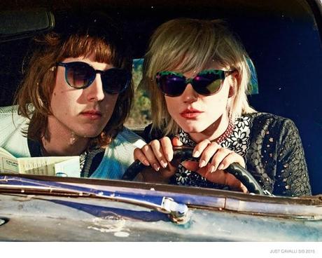 Just Cavalli elige a una modelo rapada para su próxima campaña