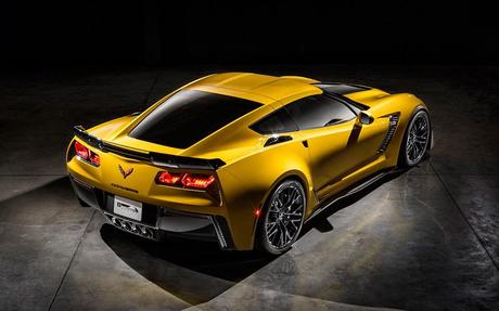 Chevrolet-Corvette_Z06-2015-Trasera-lateral