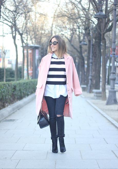 Pink Coat & Stripes04