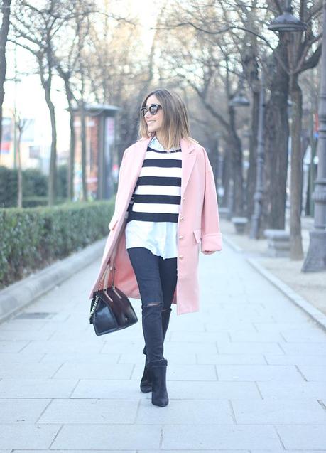 Pink Coat & Stripes03