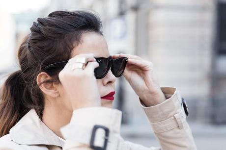 White_Shirt-Black_Bow-Leather_Skirt-Trench_Coat-Forever_21_Madrid-Outfit-Street_Style-Collage_Vintage-39