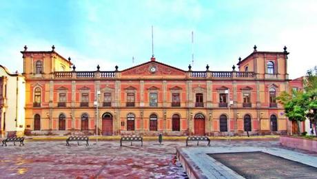 8Jul14 UASLP se preocupa y ocupa de aspirantes y admitidos