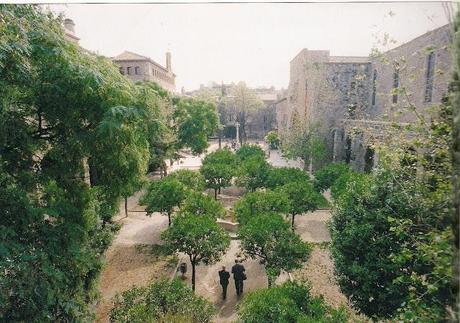 EL RAVAL, EN LA BARCELONA D' ABANS, D' AVUI I DE SEMPRE...13-01-2015...!!!