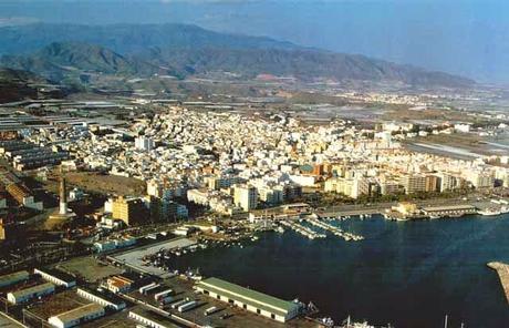 Adra y su puerto deportivo Adra y su puerto deportivo